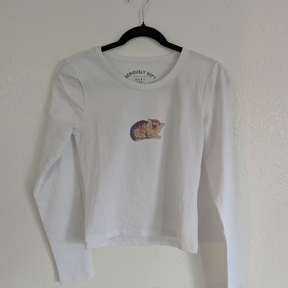 Seriously Soft White Long Sleeve Cat Tee - Picture 1 of 4